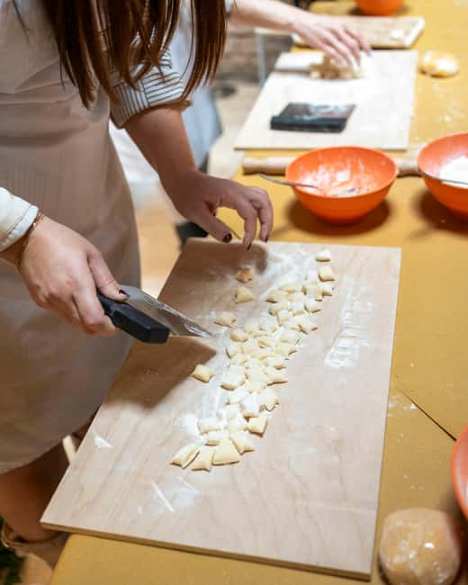 Rome & Milan: Cooking class & wine pairing at Come Na Vorta - Learning to Recognize High-Quality Ingredients