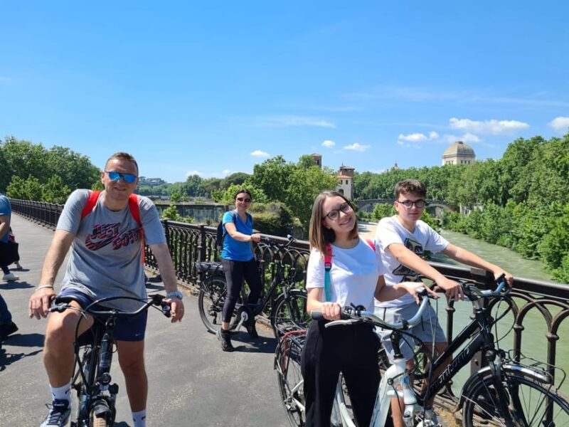 Rome: Monuments and Belvederes Guided E-Bike Tour - Key Points