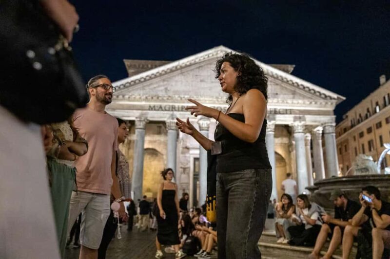 Rome: Moonlight Guided Walking Tour  Free for Kids - Key Points