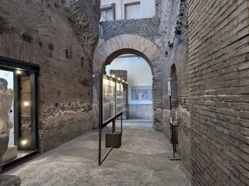 Rome: Navona Underground & Domitian Stadium Guided Tour - Knowledgeable Guides Make History Come Alive