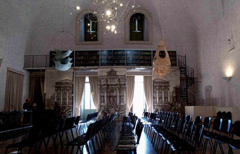 Rome: Opera Concert at Palazzo Poli - Fontana di Trevi - Venue and View: Overlooking the Trevi Fountain