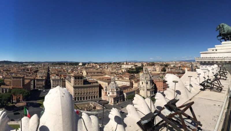 Rome: Palazzo Venezia Reserved Entrance with Museum - Access to the City with Downloadable Audio Guides and Apps