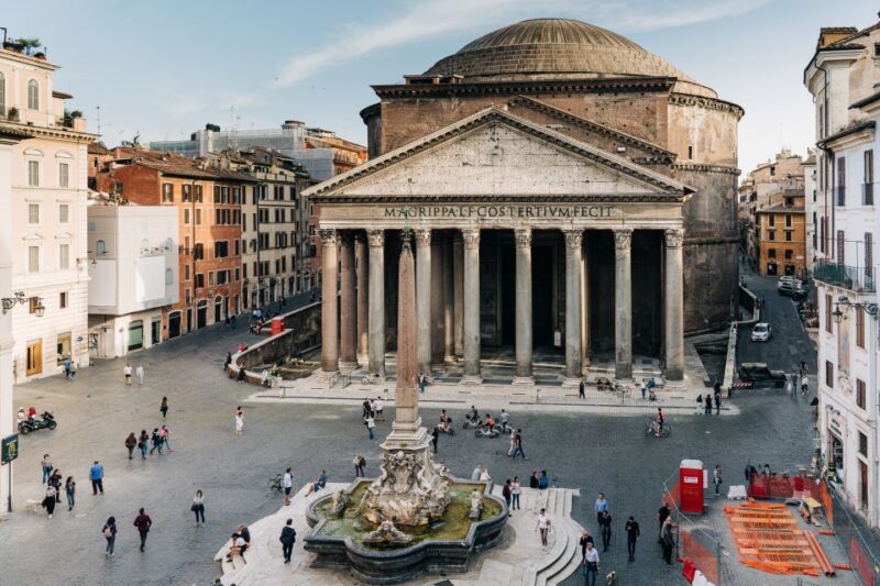 Rome: Pantheon Guided Tour with Entry Ticket and Headsets - The Role of the Live Guide and Group Size