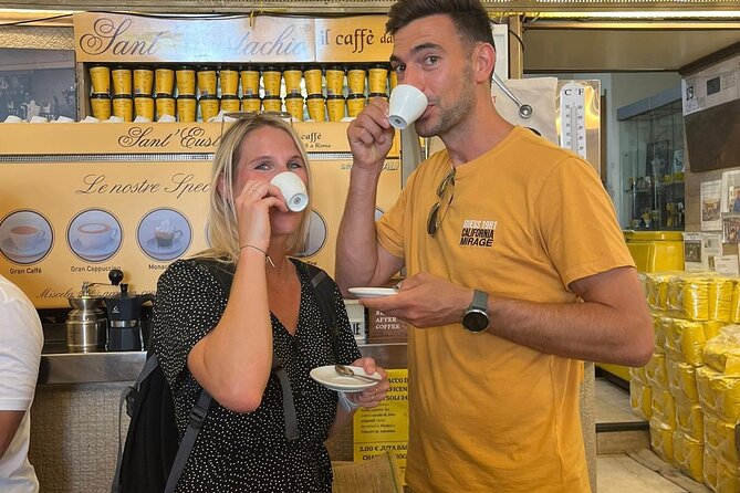 Rome Pantheon Navona: Espresso coffee, Gelato & Tiramisù Tour - Sampling Gelato at Rome’s Best Artisanal Shops