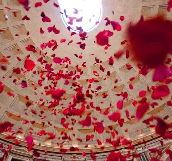 Rome: Pantheon Ticket and Ancient Rome Multimedia Video - Benefits of the Fast-Track Entry and Multimedia Content