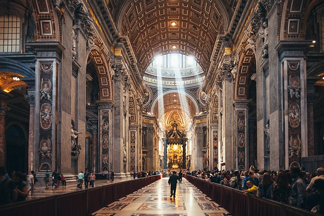 Rome Papal Audience & Vatican Museum, Sistine Chapel Group Tour - Free Time and a Second Meeting for the Vatican Museums