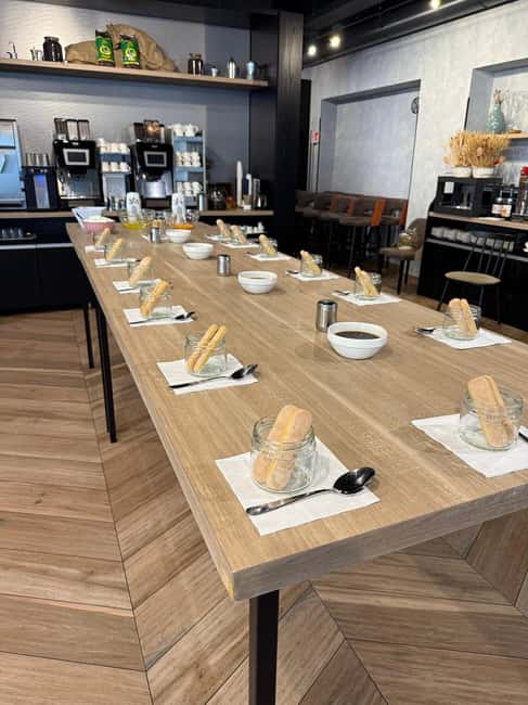 Rome: Pasta Fettuccine, Ravioli & Tiramisu Cooking Class - Enjoy Your Meal Paired with Local Wine