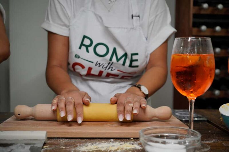 Rome: Pasta Making Cooking Class with 3 Spritz Cocktails - The Experience and Atmosphere Near the Colosseum