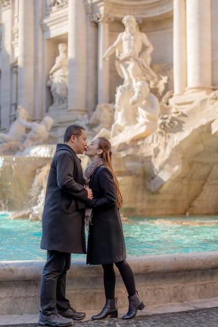 Rome: Personalized Photoshoot outside the Colosseum - The Pacing and Best Times for Photos