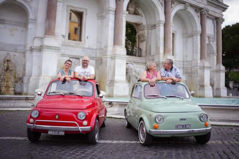 Rome: Photography service with Classic car fiat 500 - Discover Rome in a Retro Fiat 500 with Professional Photos