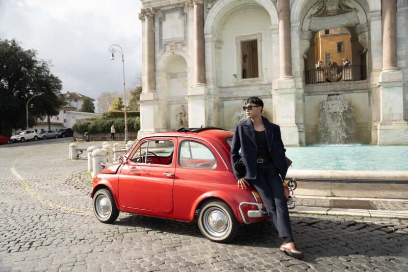 Rome: Photography service with Classic car fiat 500 - Admiring the Baroque Grandeur of Fontana dellAcqua Paola
