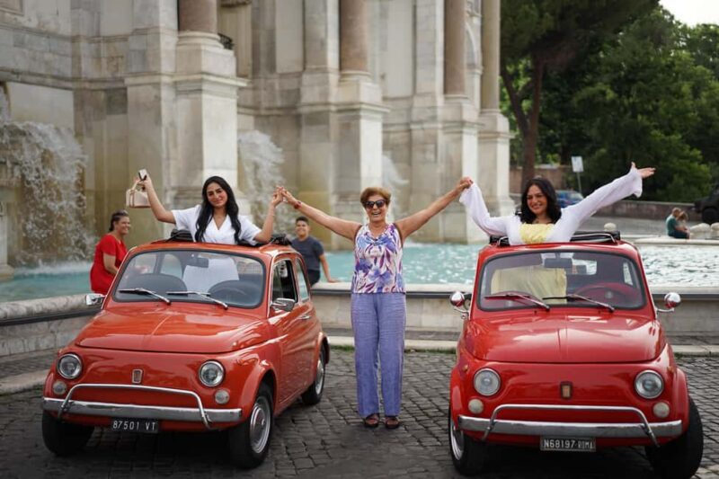 Rome: Photoshoot Service with Vintage Fiat 500 - The Unique Charm of a Vintage Fiat 500 Ride