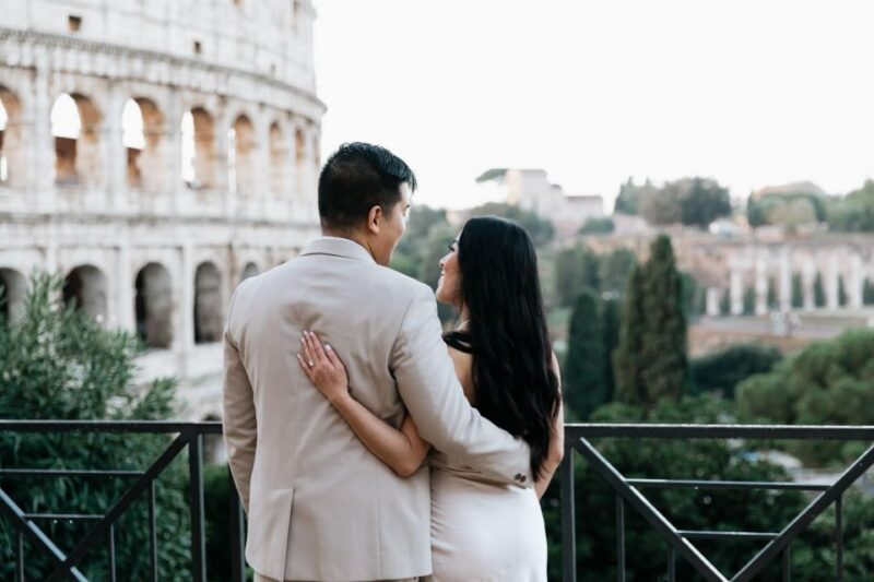 Rome Photoshoot with a Pro - Starting Point at the Colosseum: The Meeting Spot