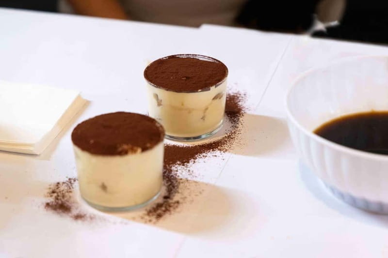 Rome: Pizza and Tiramisù Cooking Class with Glass of Wine - Key Points