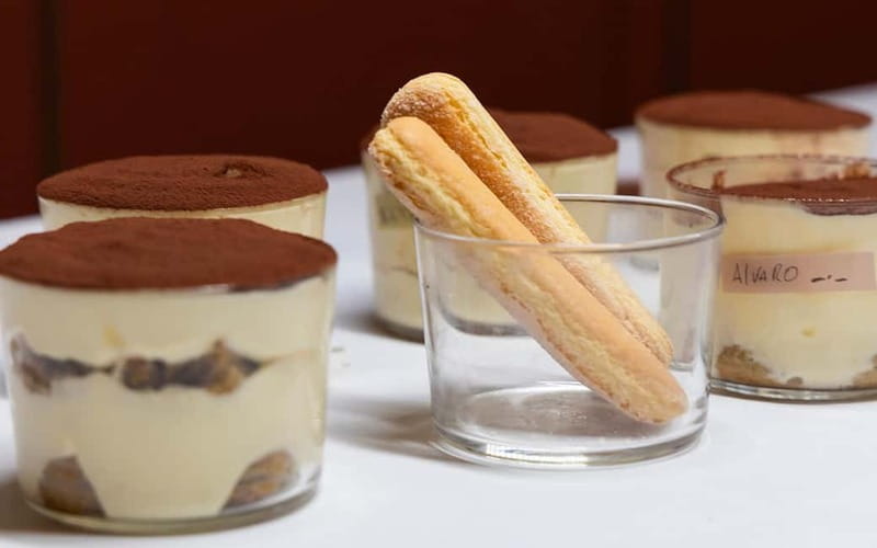 Rome: Pizza and Tiramisù Cooking Class with Glass of Wine - Enjoying Your Homemade Meal with Drinks