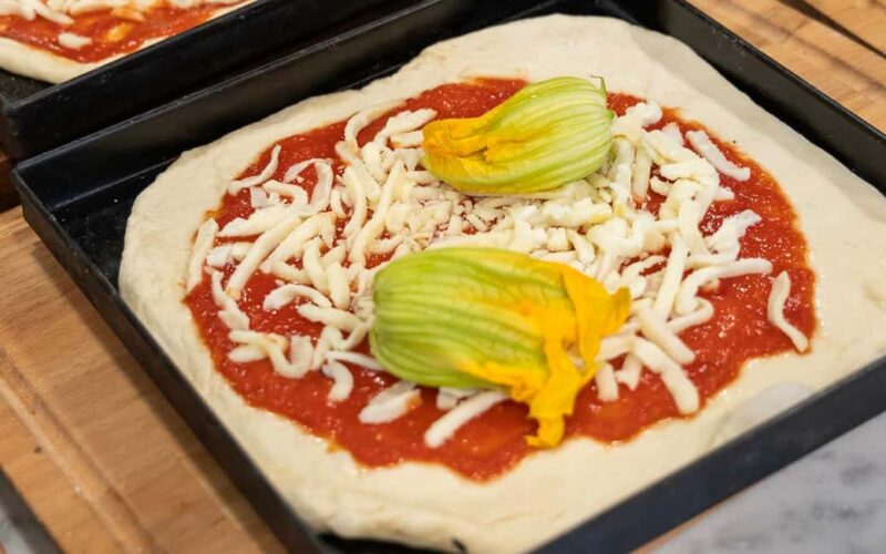 Rome: Pizza & Gelato Making Class with Wine & Limoncello - Pacing and Group Dynamics