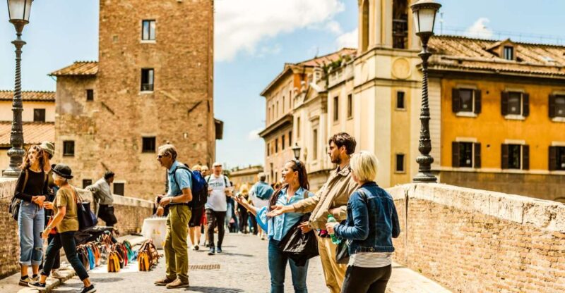 Rome: Private 2-hr Tour of Icons & Hidden Gems with a Local - Exploring Rome’s Top Sights from the Spanish Steps to the Colosseum
