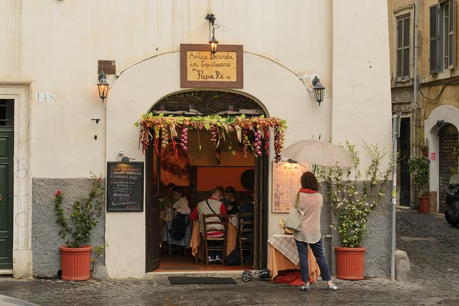 Rome Private & Custom Shopping Tour: Chic Boutiques & Hidden Gems - Lunch or Refreshment Breaks in Roman Style