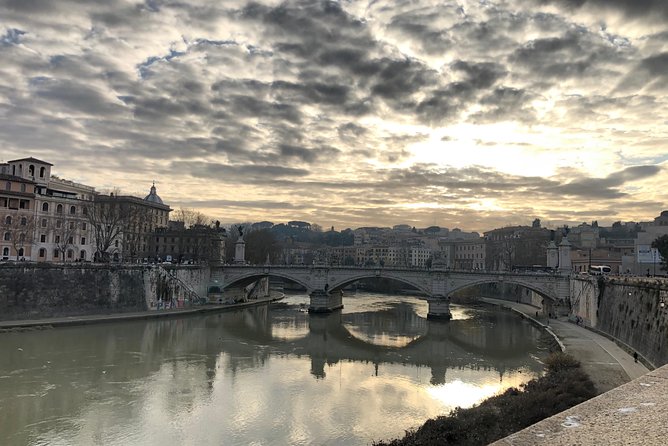Rome Private Driving Tour Sightseeing of the Eternal city - Discovering the Piazza del Popolo and Surroundings