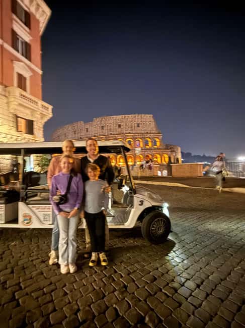 Rome: Private Golf Cart Christmas Lights Tour by Night - The Experience of Rome’s Christmas Decorations and Atmosphere