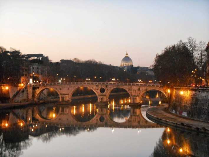 Rome: Private Night Golf Cart Tour - The Experience of Riding in a Golf Cart at Night