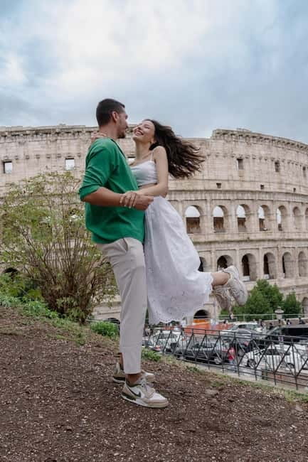 Rome: Private photoshoot at the Trevi Fountain Golden Hour - How the Photoshoot Enhances Your Rome Trip