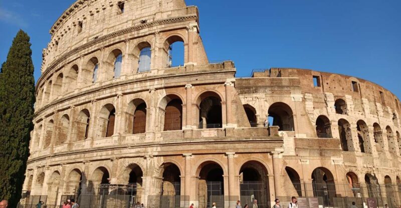 Rome: Private Tour with a Local Guide - Key Points