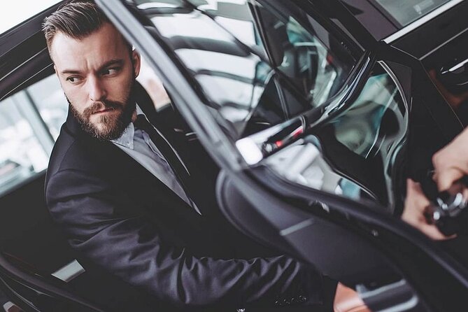 Rome Private Transfer from to Rome Airport Train Station or Hotel - Vehicle Options and Luggage Capacity