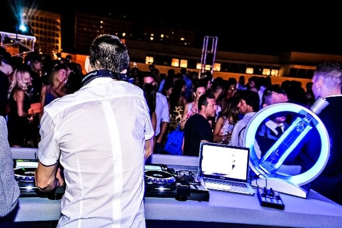 Rome Pub Crawl in the Old Town - Key Points