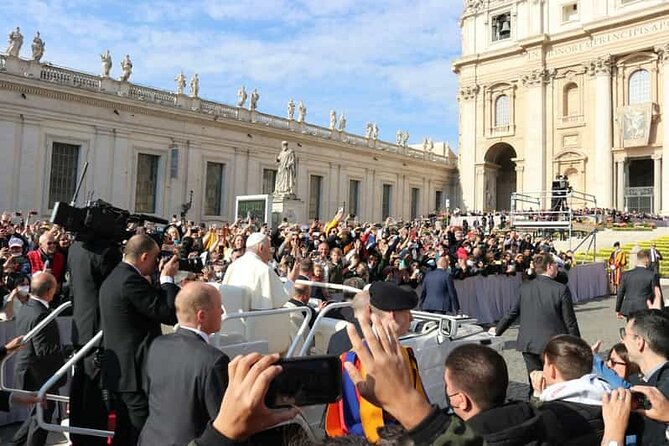 Rome: Reserved Pope Audience Experience with Tour guide - Real Praise for the Tour’s Guide and Organization