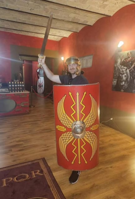 Rome: Roman Army Experience - The Demonstration of Shield and Weapon Use