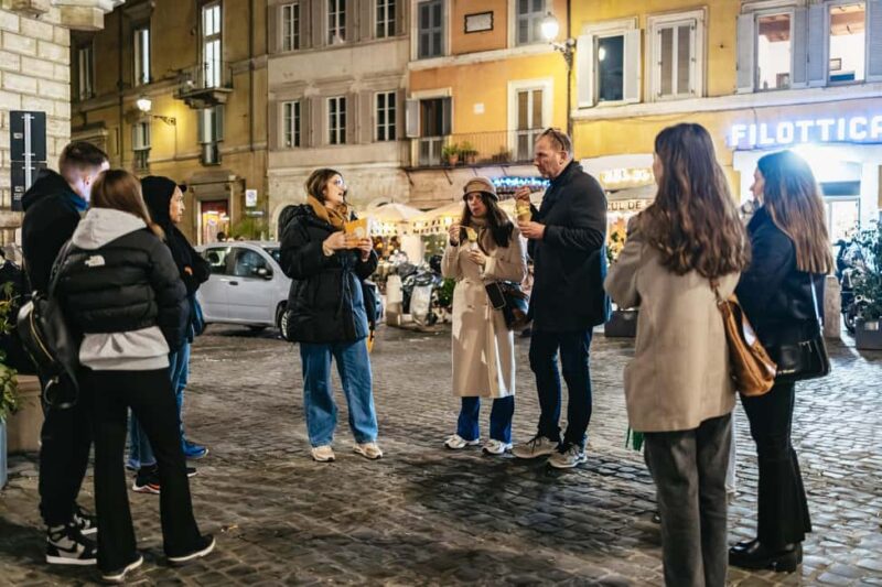 Rome: Small Group City Highlights Moonlight Walking Tour - Exploring Romes Nighttime Charm on a Small Group Walk