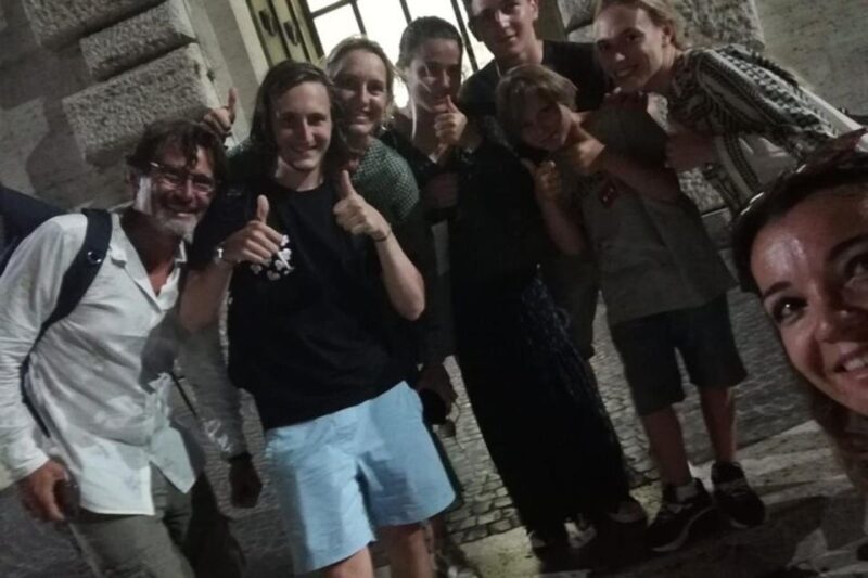 Rome : Squares & fountains Walking Tour - Key Points