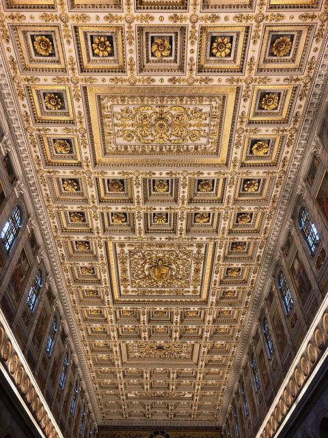 Rome: St. Paul's Basilica, Sarcophagus, & Holy Door Tour - Art and Mosaics: Visual Narratives of Faith