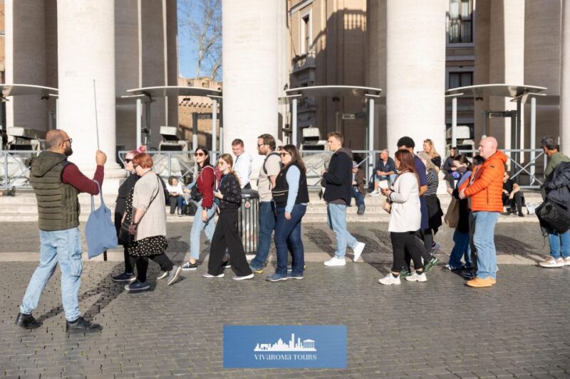 Rome: St. Peter's Basilica Express Guided Tour - Exploring St. Peter’s Square and the Basilica Exterior