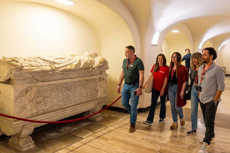 Rome: St Peter's Basilica Express Tour, Grottoes & Holy Door - Logistics: Meeting Point, Entry, and Tour Flow