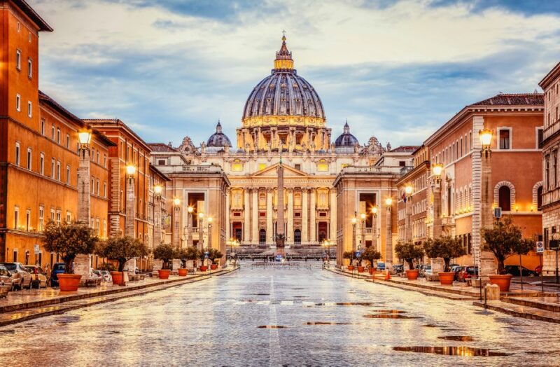Rome: St. Peters Basilica Guided Tour with Reserved Entry - Guided Tour by Expert Guides: Knowledge and Personal Touch