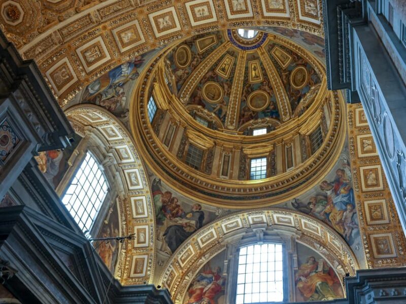 Rome: St. Peter's Basilica, La Pietà, and Papal Tombs Tour - Descending into the Papal Tombs: Stories of Past Popes
