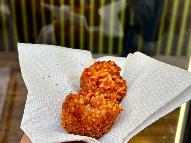 Rome Street Food: Delights at Campo dei Fiori & Ghetto Area - Tasting Roman Street Food on Via dei Chiavari