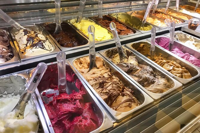 Rome Street Food Tour with Local Guide - Guide Personalities and Review Highlights