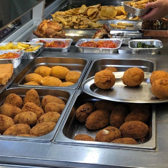 Rome: Sunset Tour by Golf Cart with Local Guide and Gelato - The Unique Gelato Experience