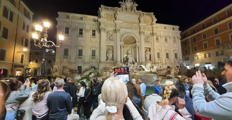 Rome: The Fabulous 7 Fountains Tour with Trevi & local guide - Key Points
