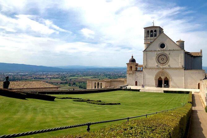 Rome to Assisi & Orvieto: Private Day Trip - Discovering Assisi’s Sacred Atmosphere and Medieval Charm
