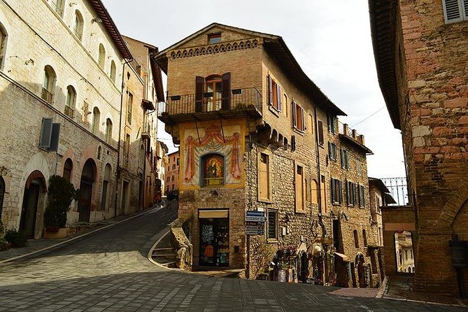 Rome to Assisi & Orvieto: Private Day Trip - Optional Guided Tours and Customization