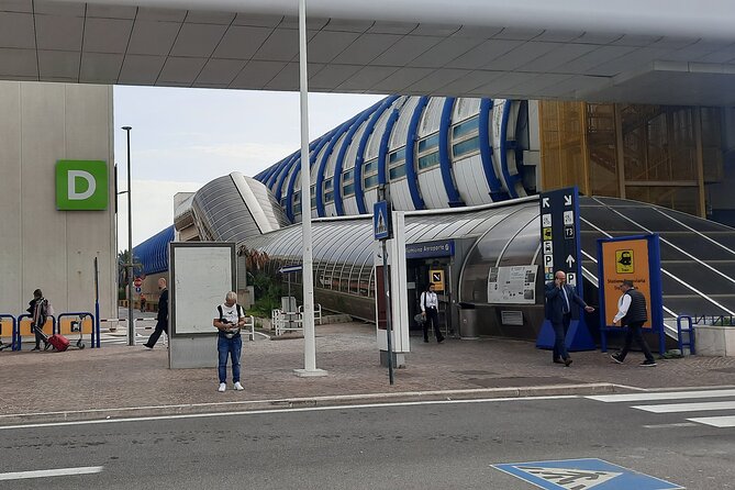 Rome to Fiumicino airport - Private Transfer - Convenient Pickup from Downtown Rome Hotels and B&Bs