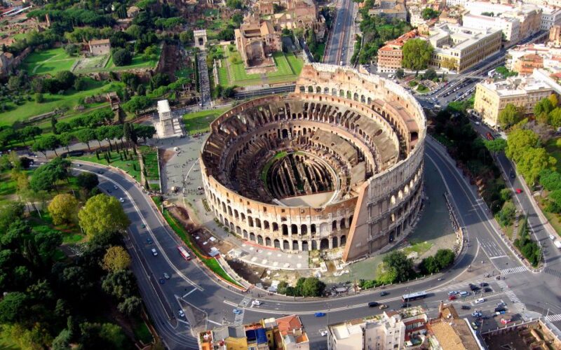 Rome: Tour of Colosseum Arena Floor with 1st and 2nd Levels - Climb to the Top Levels for Views and Context