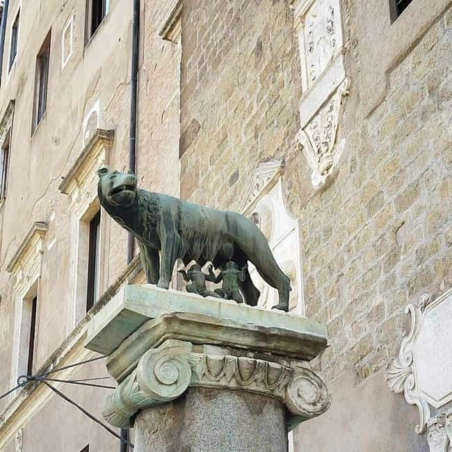 Rome: Tour of the Roman Forum, Trevi Fountain, Pantheon, and more - Discovering the Historic Streets of Rione IV Campo Marzio