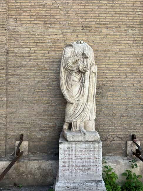 Rome: Tour of the Roman Forum, Trevi Fountain, Pantheon, and more - Accessibility and Practical Considerations