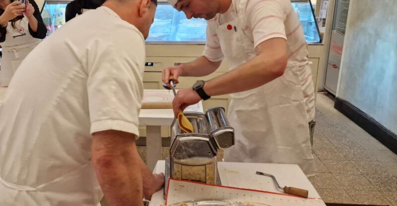 Rome: Traditional Cooking Class in the Jewish Ghetto - Making Traditional Pasta and Gnocchi from Scratch