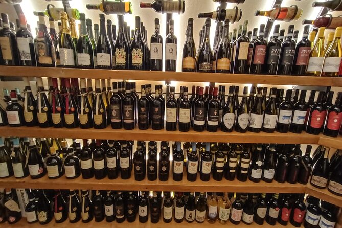 Rome: Trastevere Food and Wine Tasting Tour - The Guide and Staffs Knowledgeable Approach
